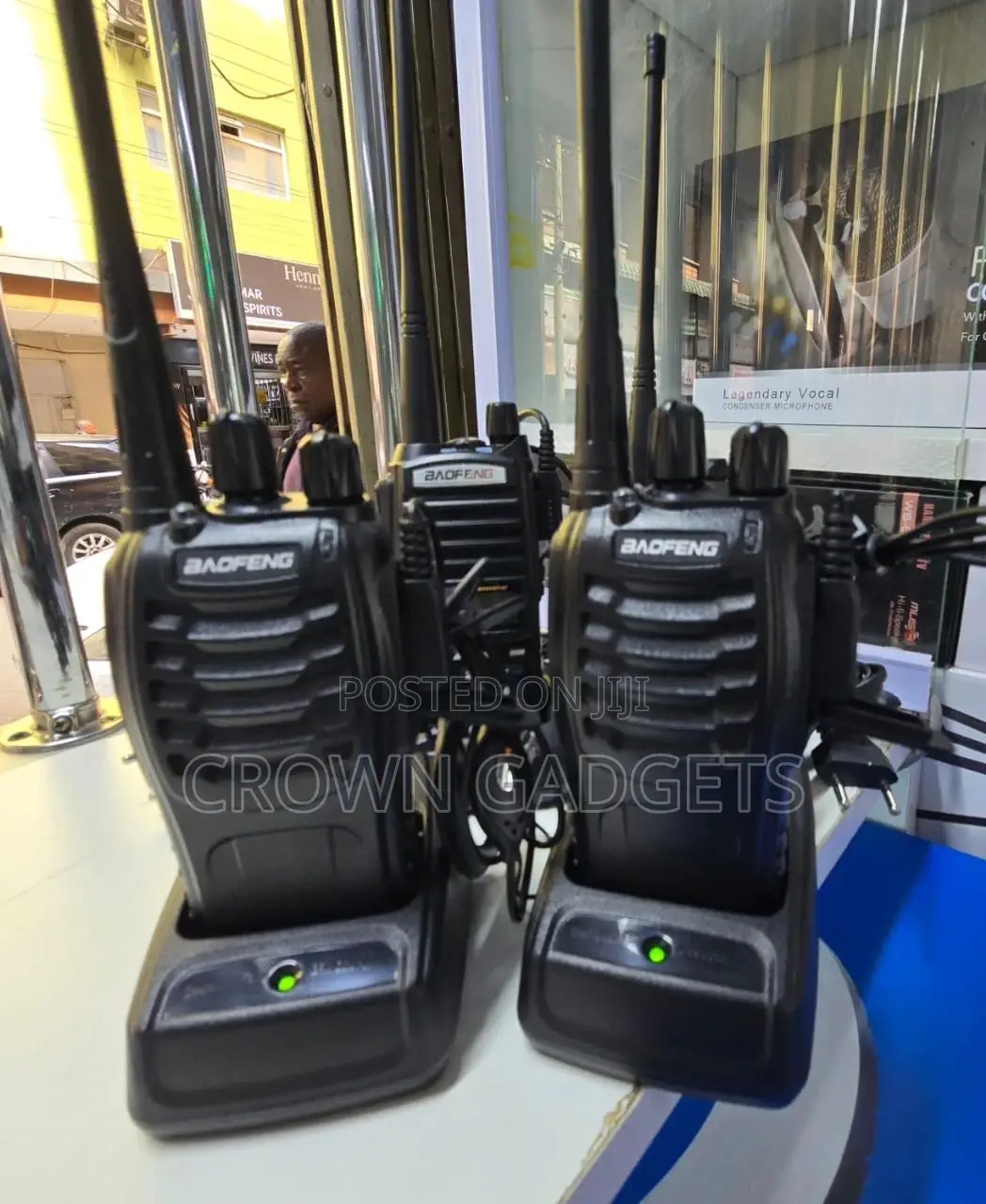 Dual PTT Baofeng Radios – 2 Units + Rechargeable Battery