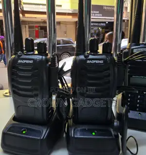 Dual PTT Baofeng Radios – 2 Units + Rechargeable Battery