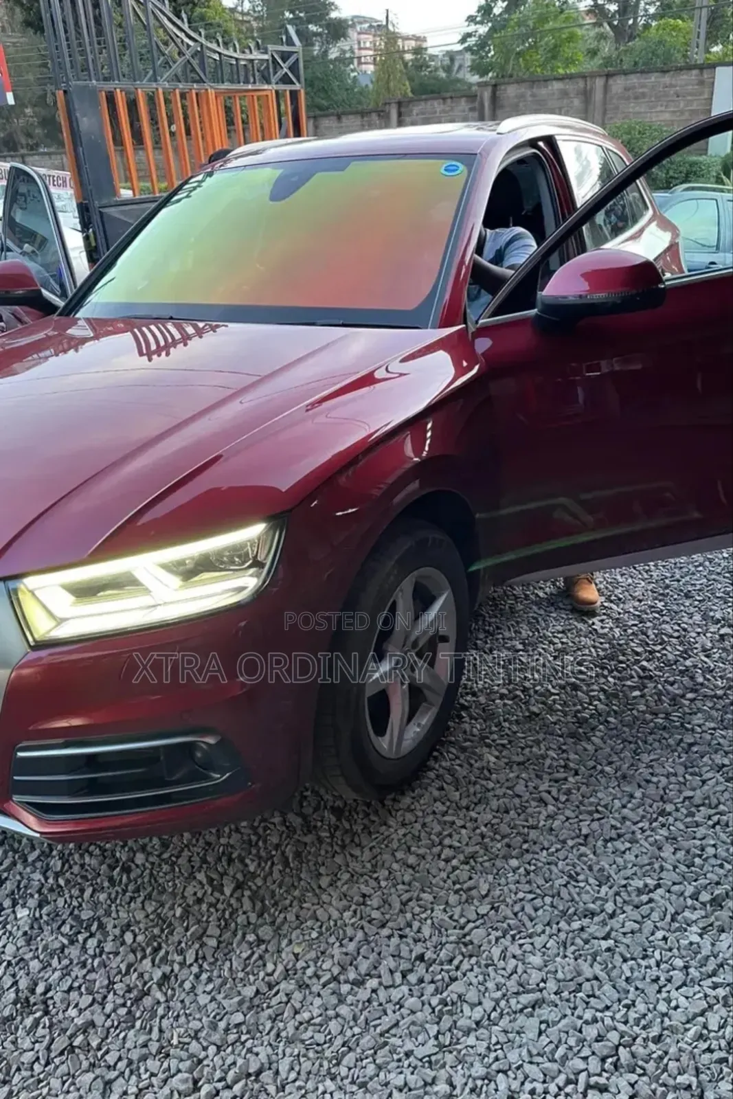 Chameleon , 3m Llumar Tinting . Home Deriveries