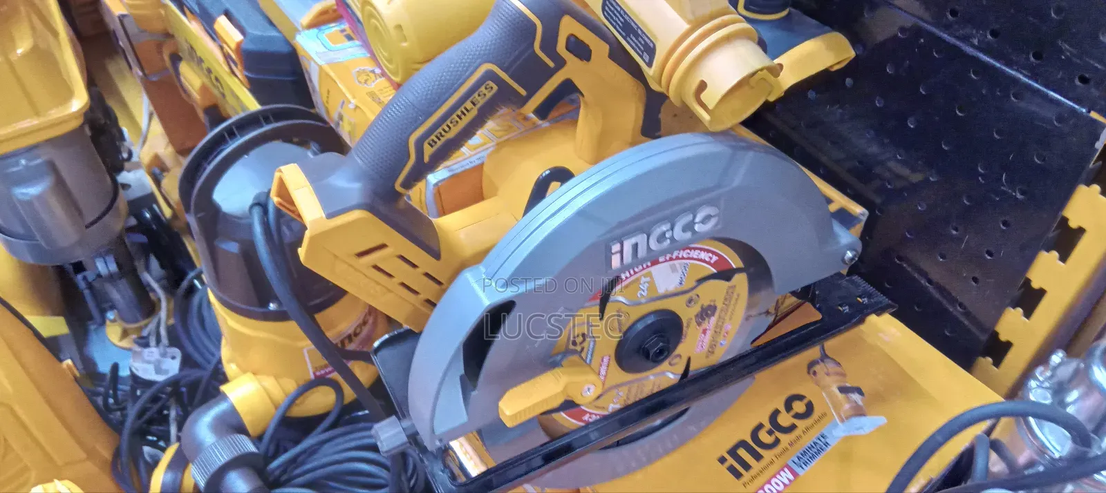 Cordless Circular Saw