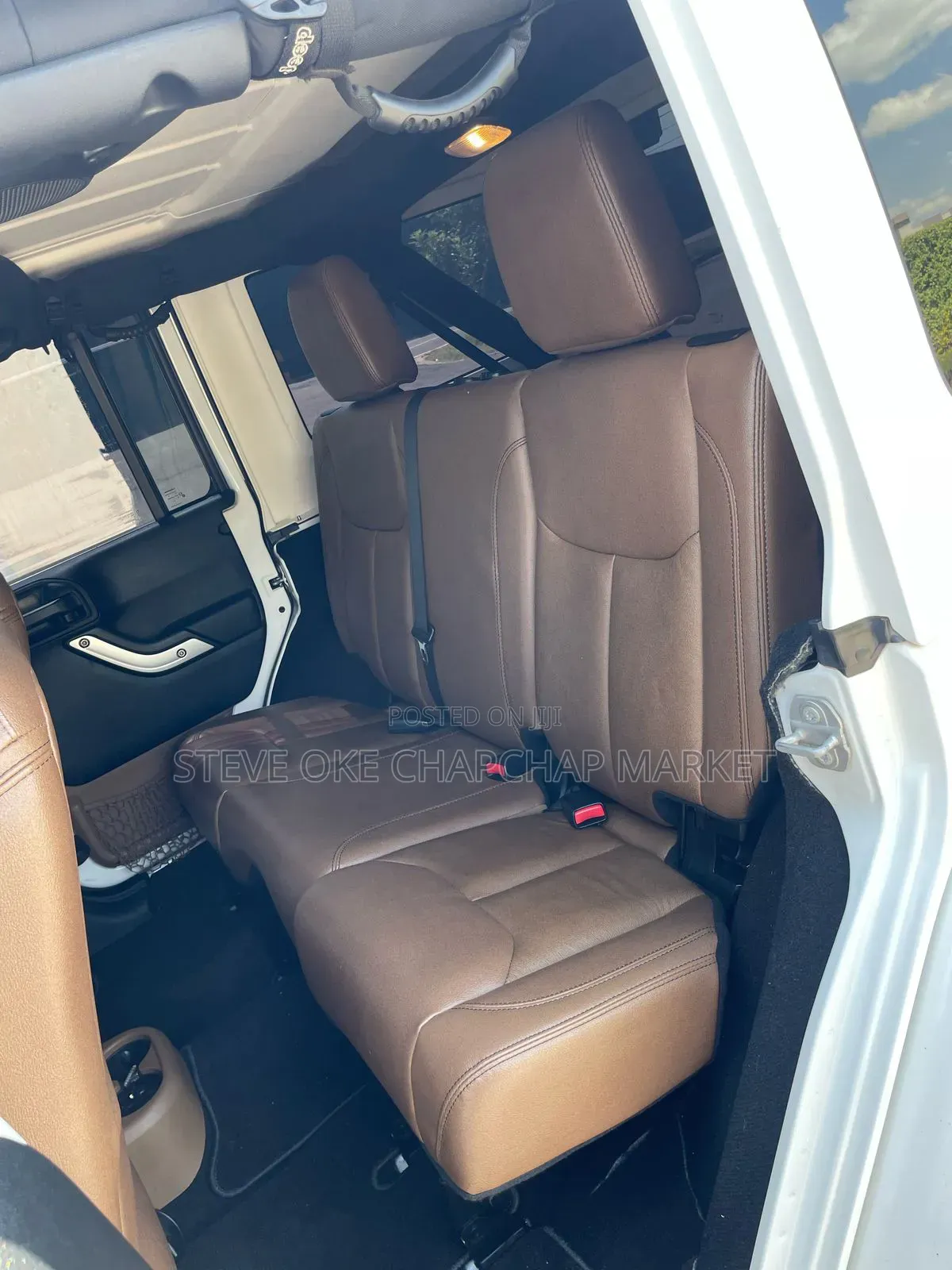 Jeep Wrangler Sahara 4x4 2016 White
