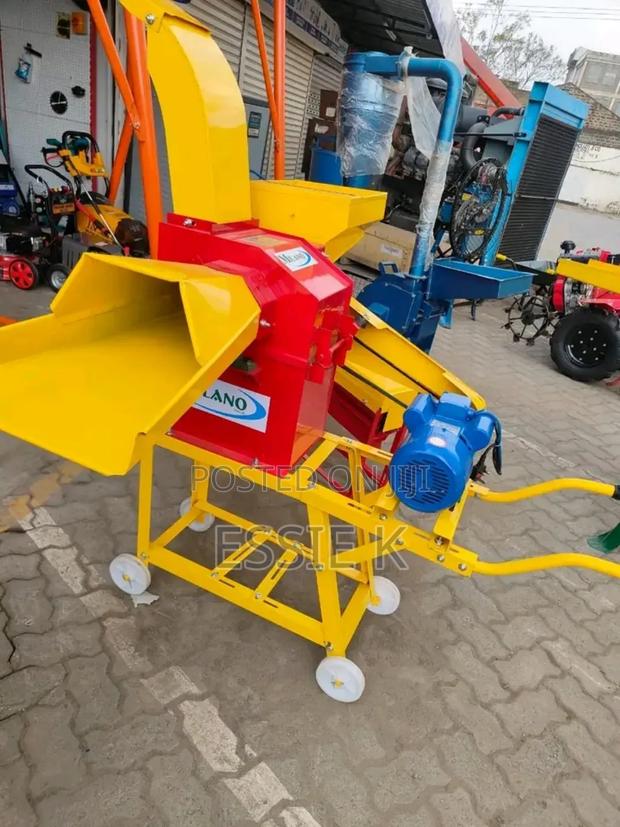 Electric Powered Feed Chopper Machine Milano - main view