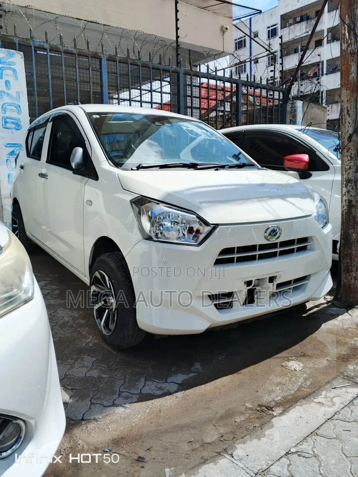 Daihatsu Mira 2018 White