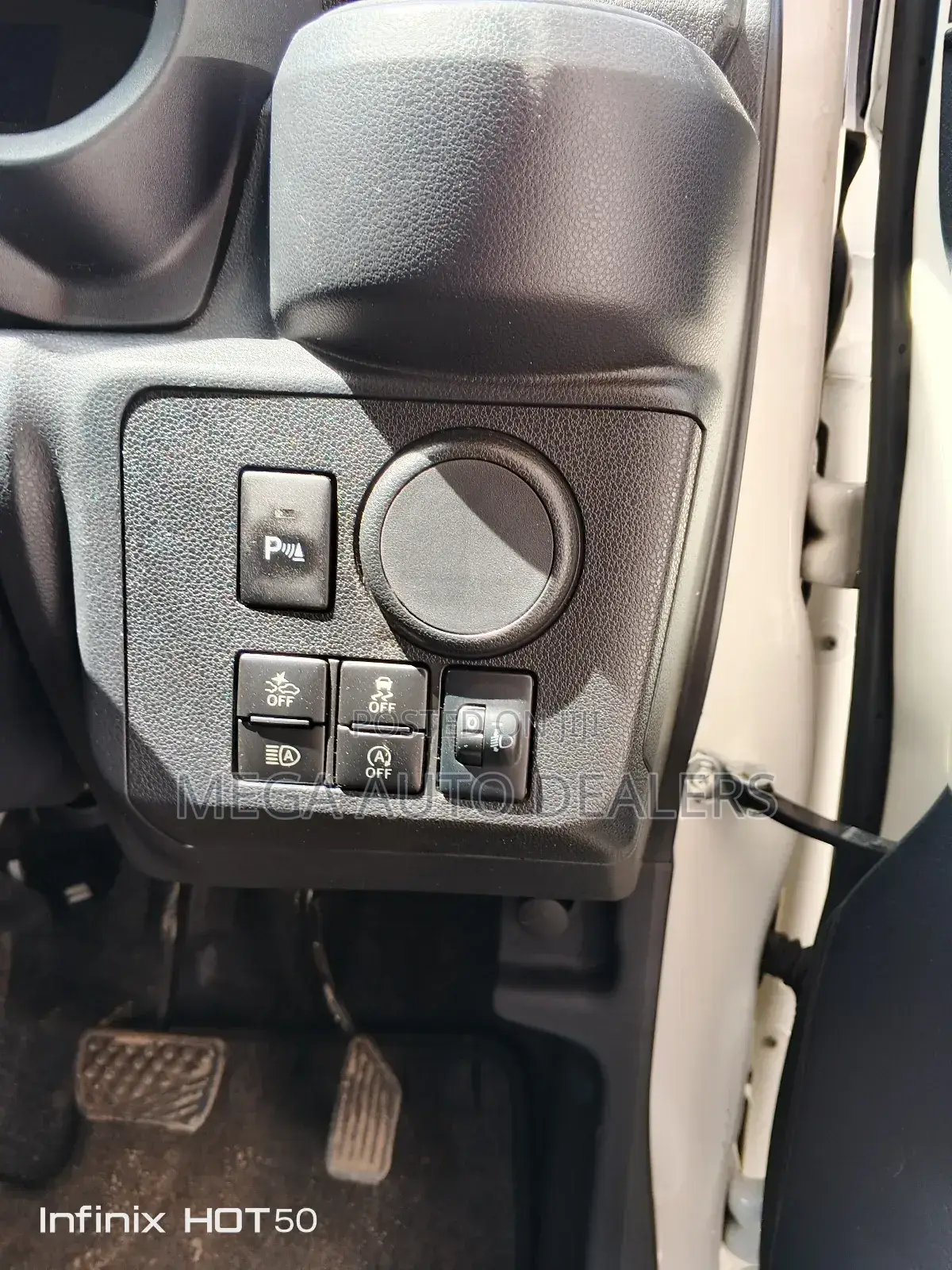 Daihatsu Mira 2018 White