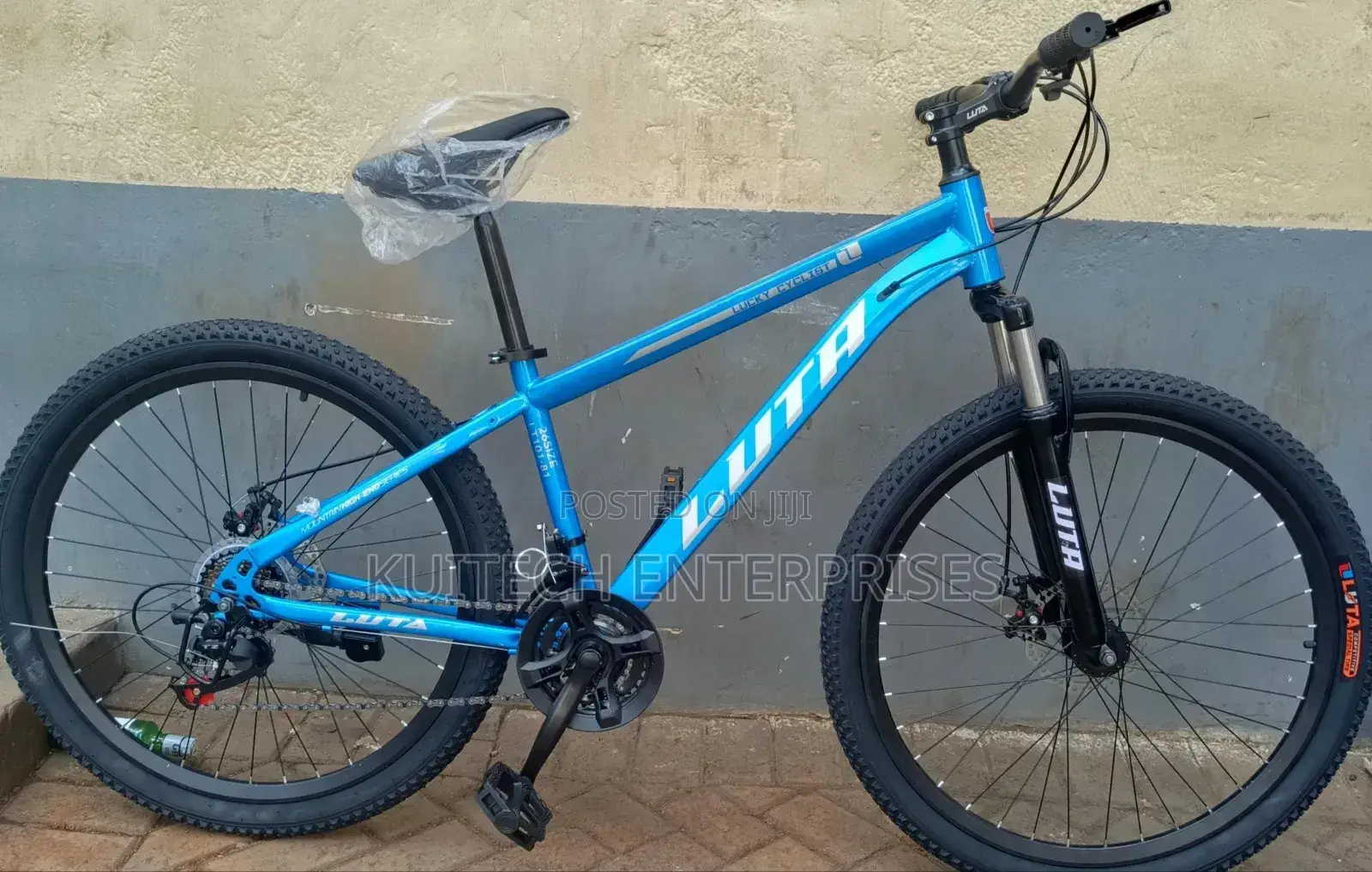 Luta Mountain Bike/ Size 26 Mountain