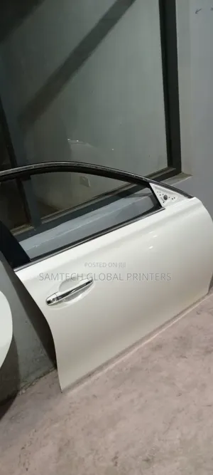 High Quality Toyota Harrier Driver Door