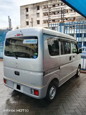Suzuki Every Wagon 2018 Silver
