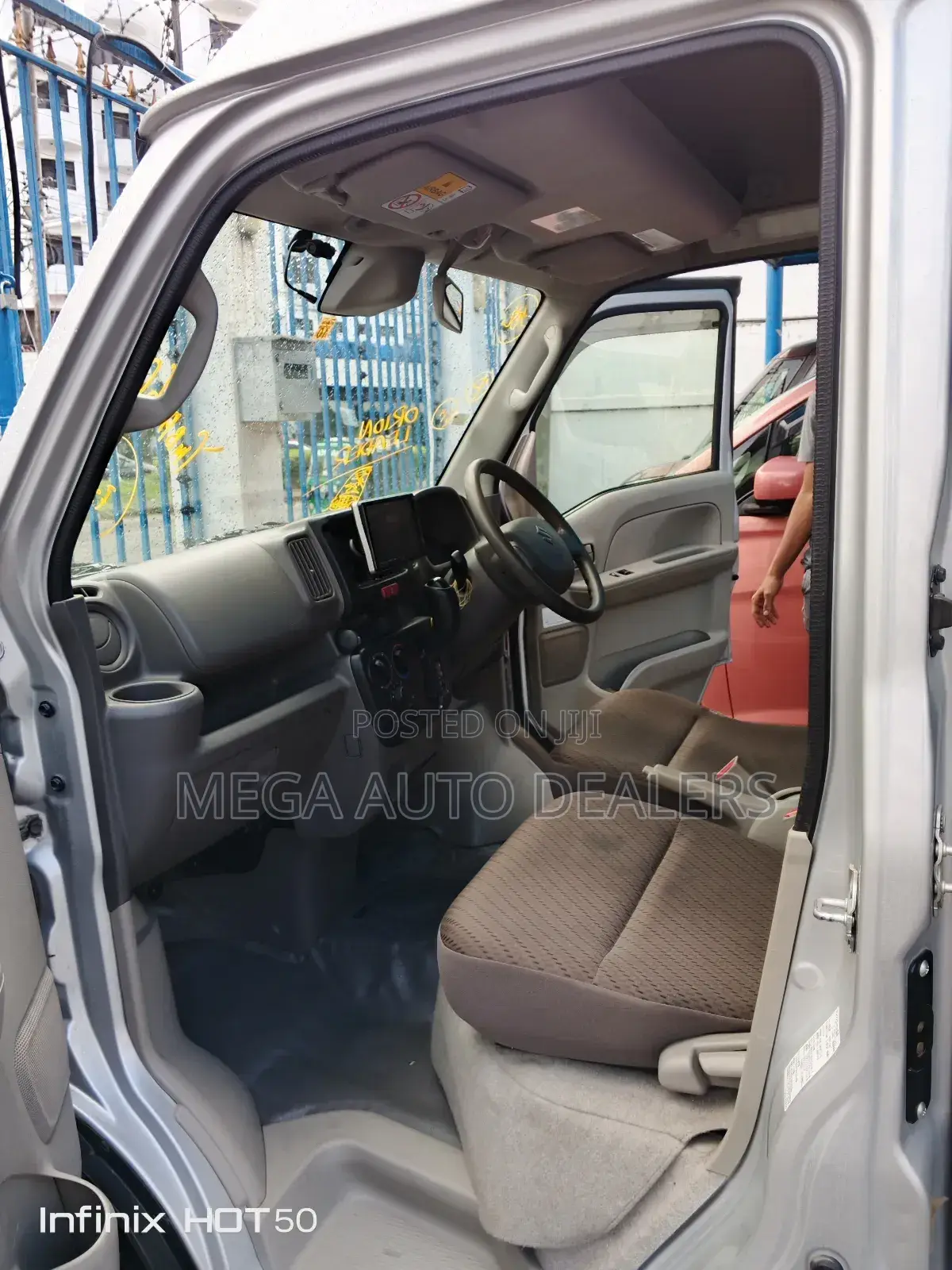 Suzuki Every Wagon 2018 Silver