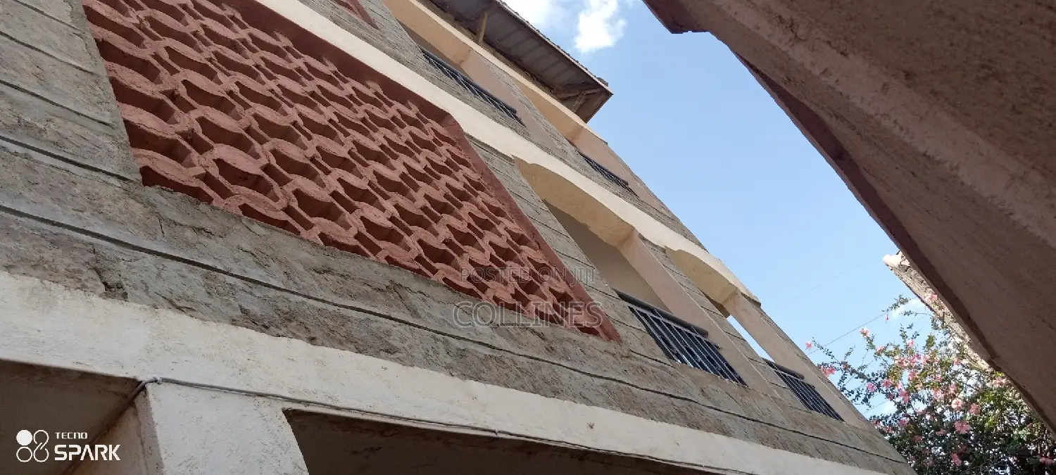 2bdrm Apartment in Tassia for rent