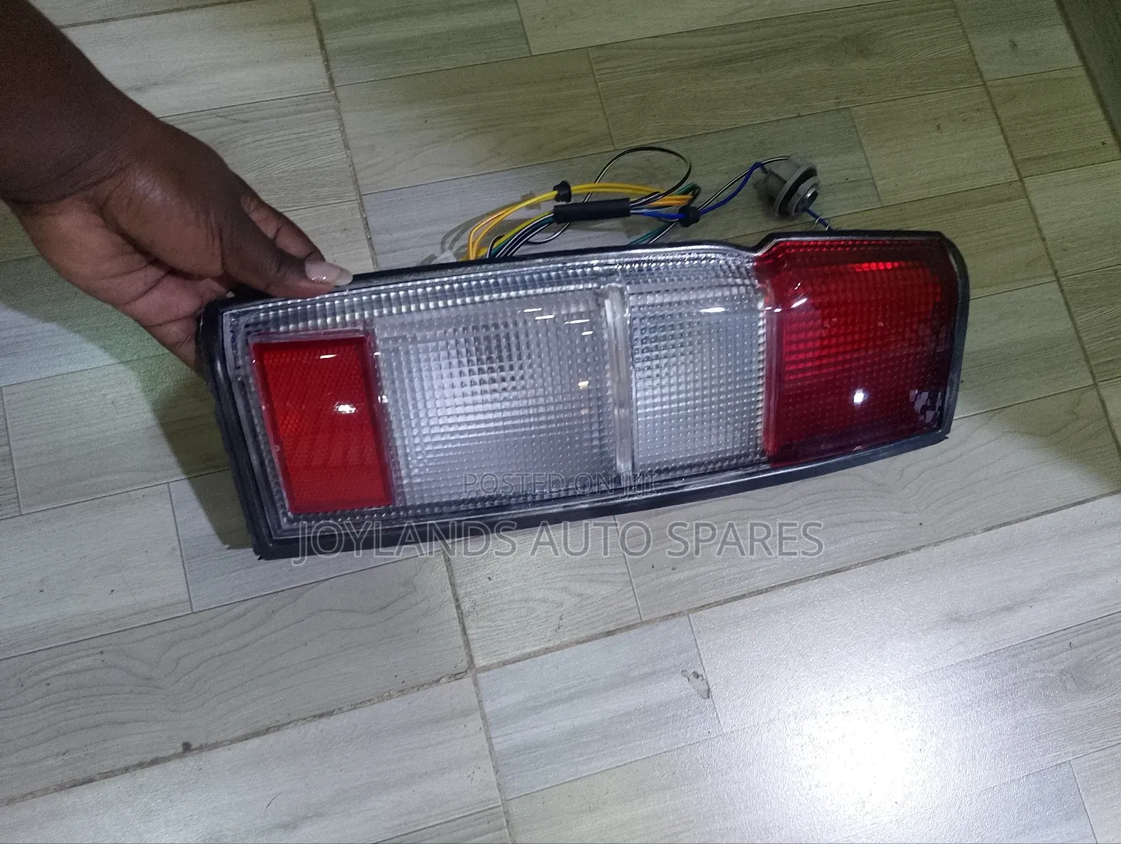 Nissan Sahara Pick-up/D21 Tail Lamp