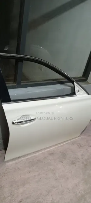 Ultimate Super Standard Toyota Harrier Driver Door