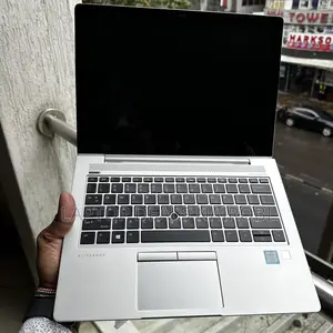Laptop HP EliteBook 830 G8 32GB Intel Core I7 SSD 512GB