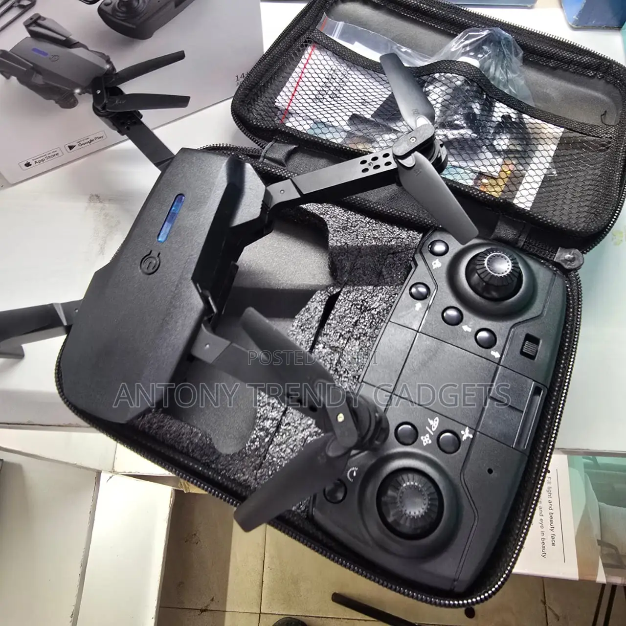 E88 Fpv Drone – With Live View & One Key Return