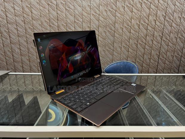 Laptop HP Spectre X360 16GB Intel Core I7 SSD 1T
