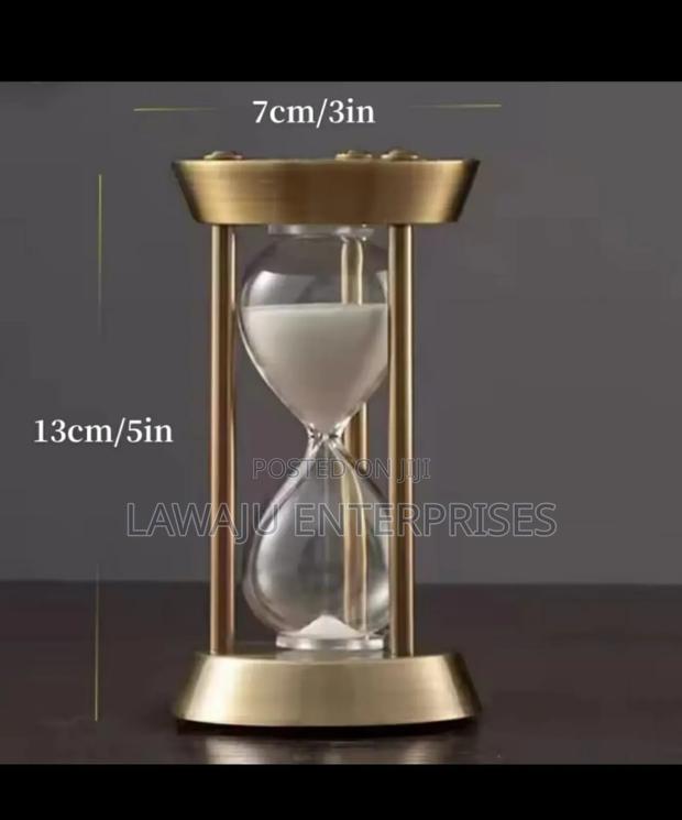 30 Minute Rotating Hour Glass