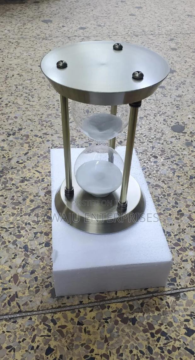 Hour Glass