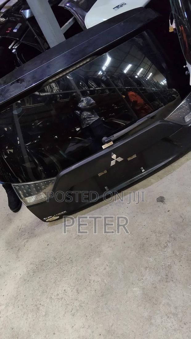Mitsubishi Outlander 2009 Boot - thumbnail 2