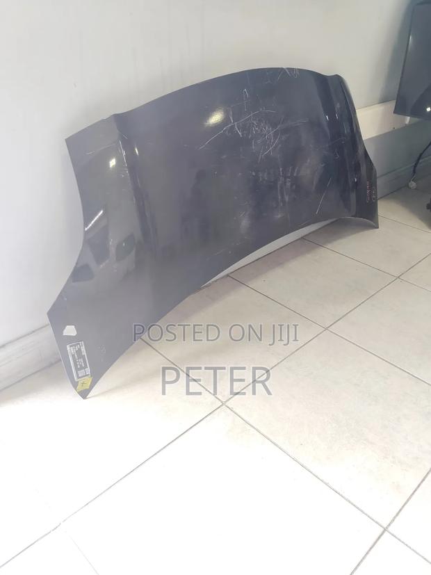 Vitz 2012 Bonnet - thumbnail 2