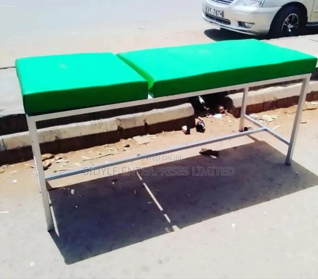 Green Examination Couch - thumbnail 3