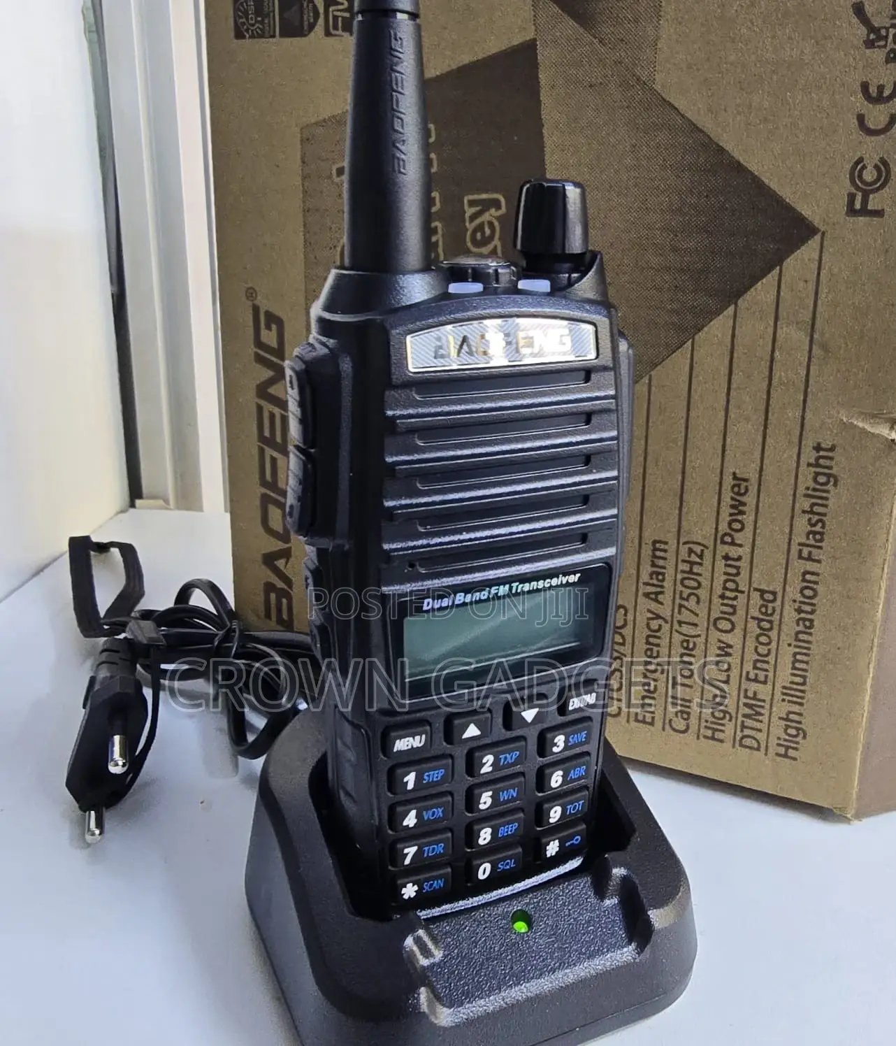 Baofeng Uv-82 Talkie – VHF/Uhf Two-Way Radio Kit
