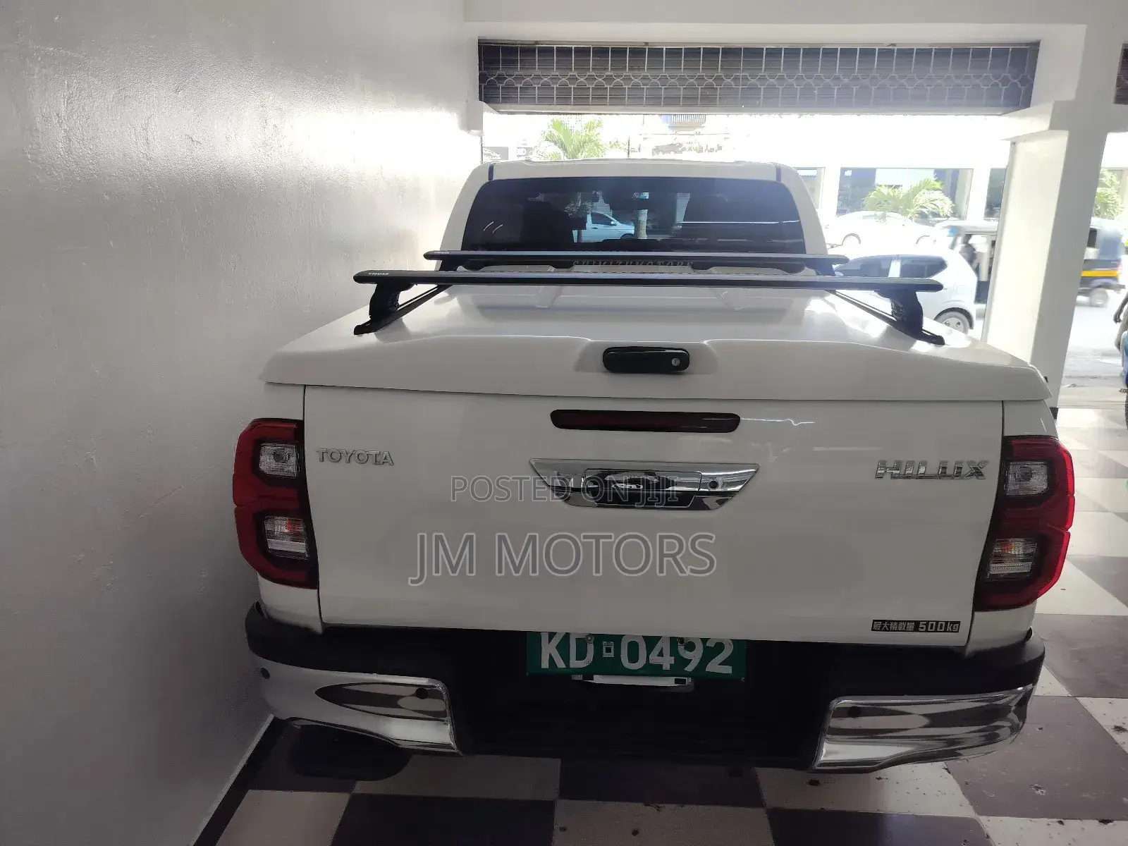 Toyota Hilux 2020 White