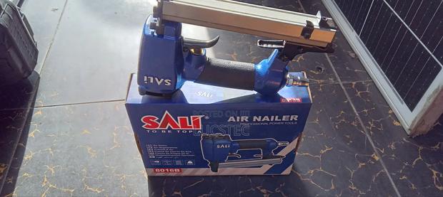 Air Nailer