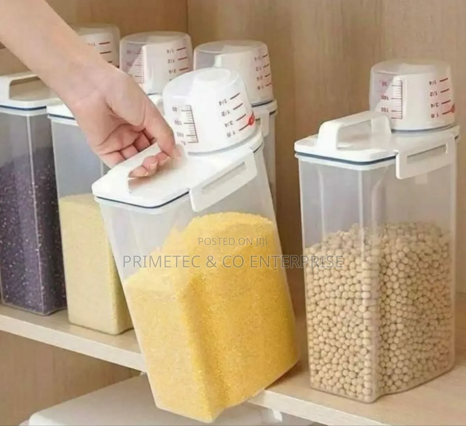 Cereal Storage Container With Measuring Cup and Handle