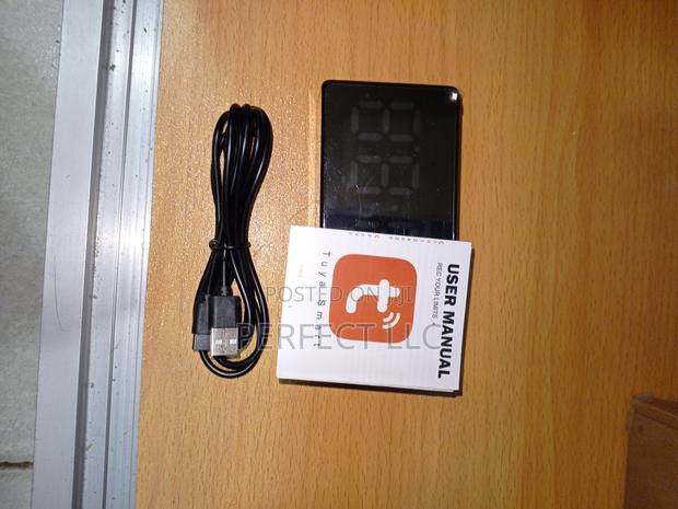 Invisible Table Clock Camera Wifi Tuya App - main view