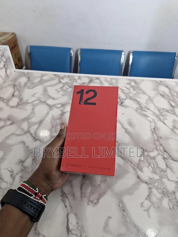 New OnePlus 12 1 TB Black - thumbnail 3