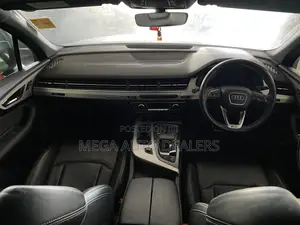 Audi Q7 2018 Brown