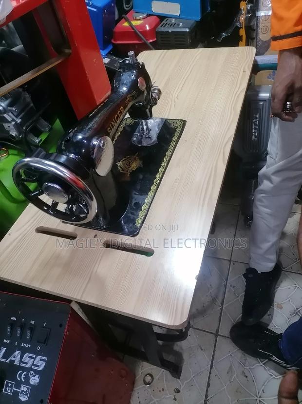 High Standard Local Complete Sewing Machine - main view