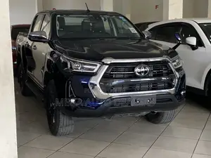 Toyota Harrier 2020 Black