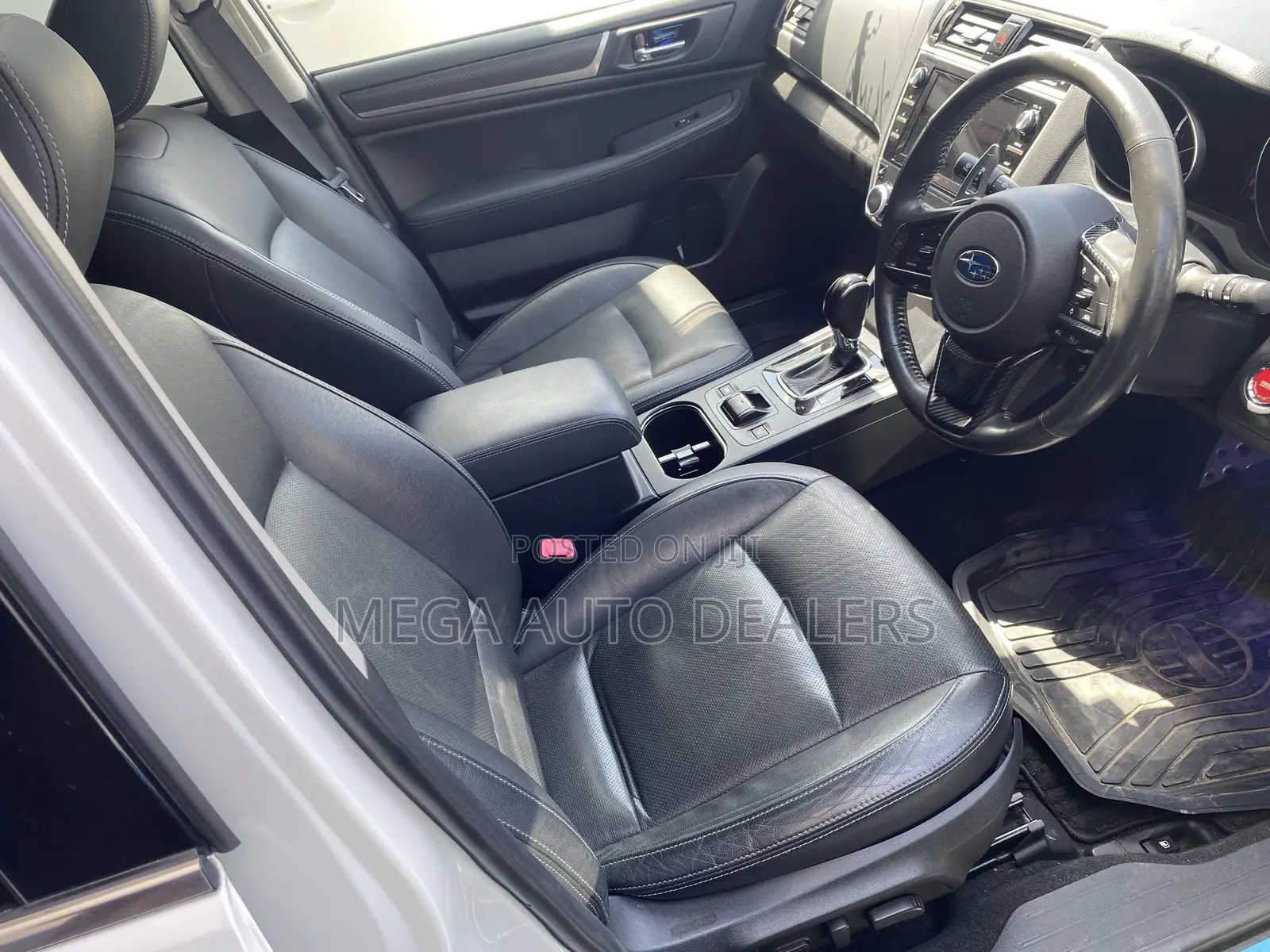 Subaru Legacy 2018 Off white