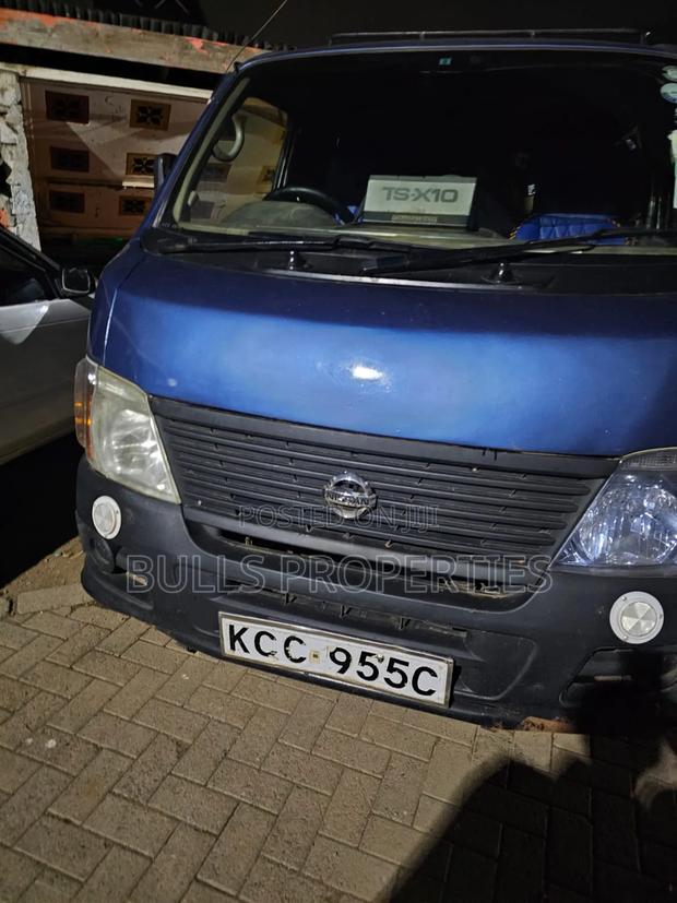 Nissan Caravan (Urvan) 2007 Blue - thumbnail 2