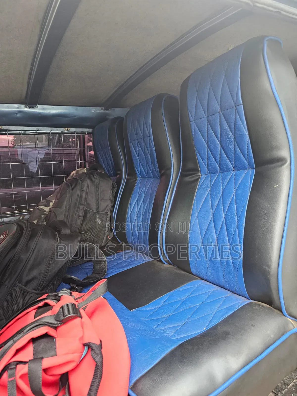 Nissan Caravan (Urvan) 2007 Blue