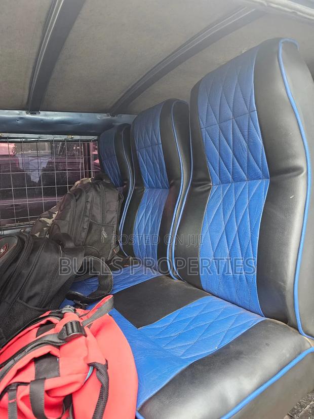 Nissan Caravan (Urvan) 2007 Blue - thumbnail 4