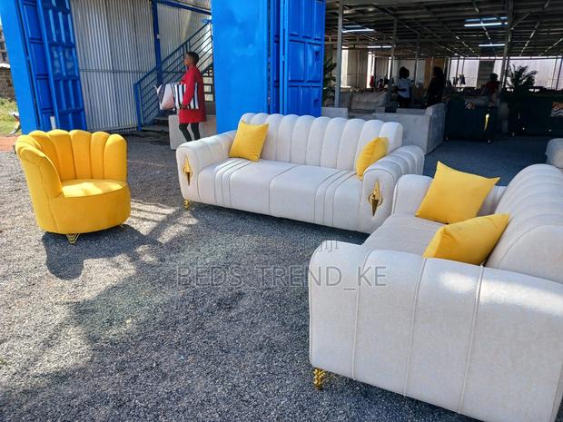 5 Seater Sofa 3,2 + Armchair