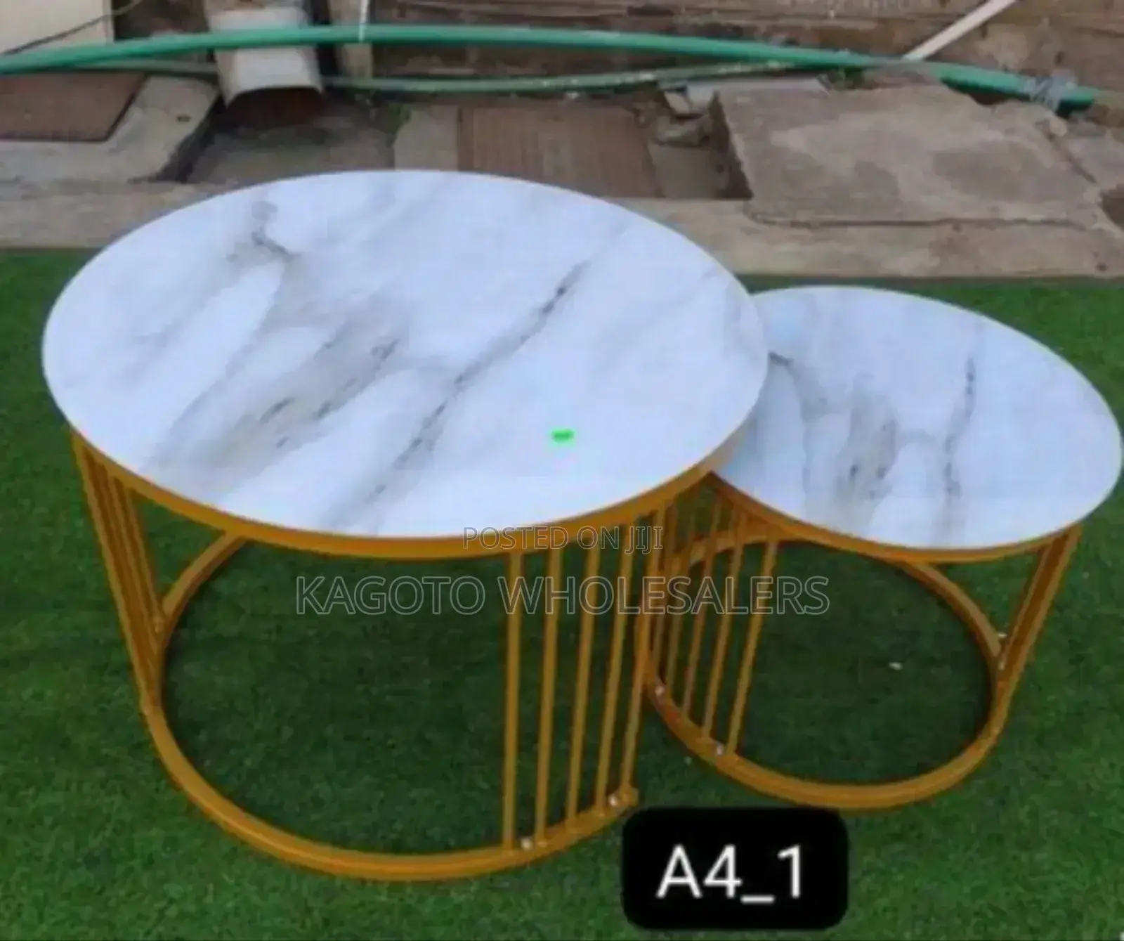 Pure Marble Nesting Table