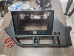Toyota Esquire/Noah/Voxy 2014- 2017 Fascia Panel