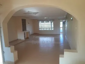 3bdrm Mansion in Sukari for rent