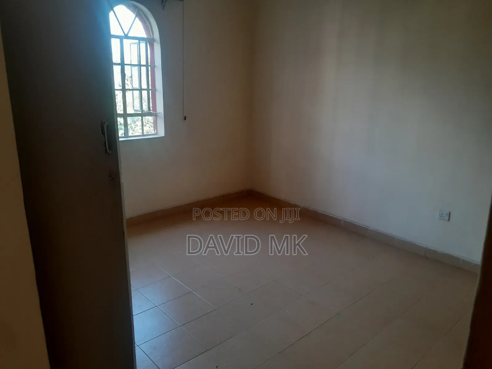 3bdrm Mansion in Sukari for rent