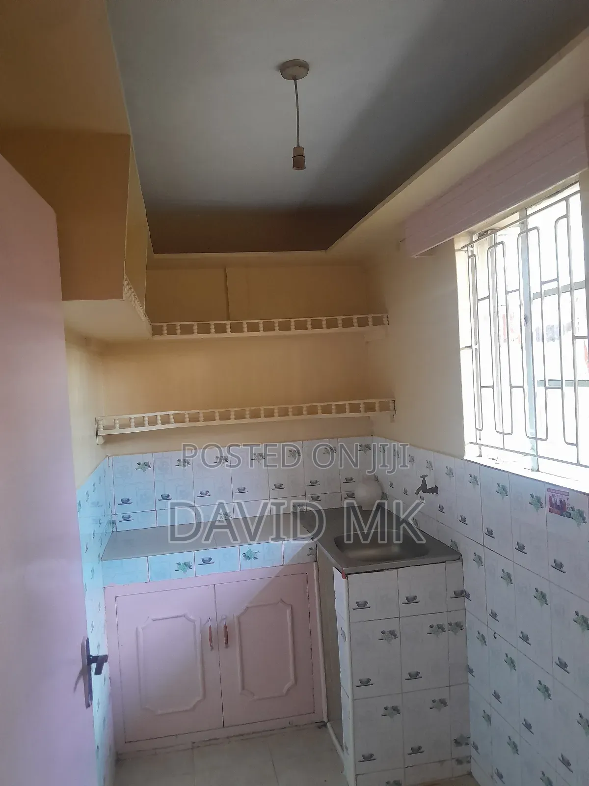 12bdrm Block of Flats in Quick Matt Area, Ruaka for sale