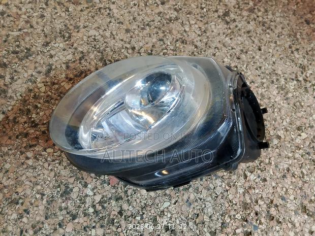 Toyota Sienta Headlight Non