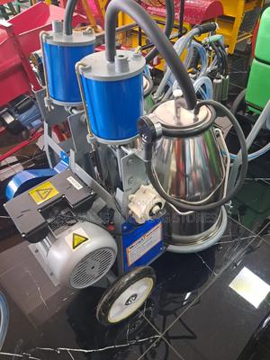 Dual Drum Milking Machine - thumbnail 2