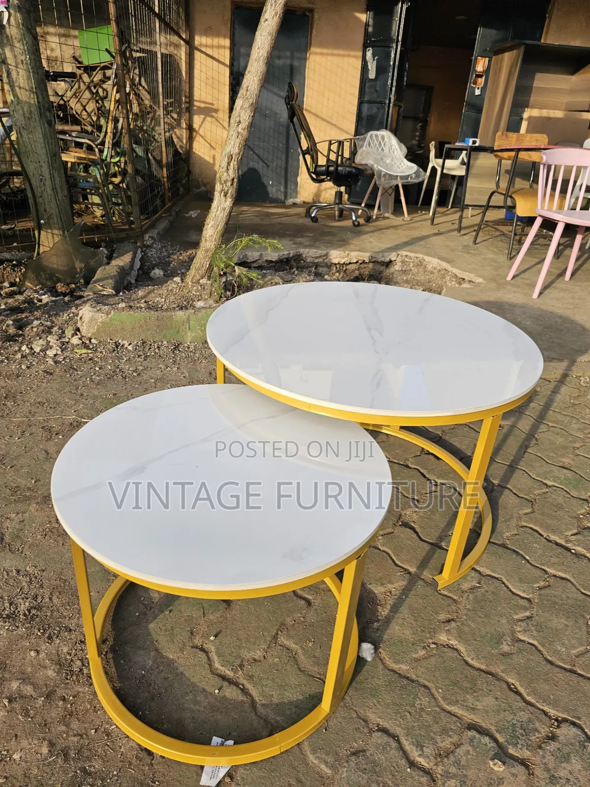 Coffee Table Q>23r
