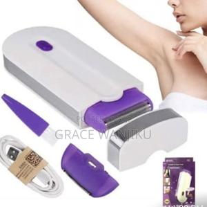 Recharble Usb Yes Finishing Touch Hair Shaver - thumbnail 2