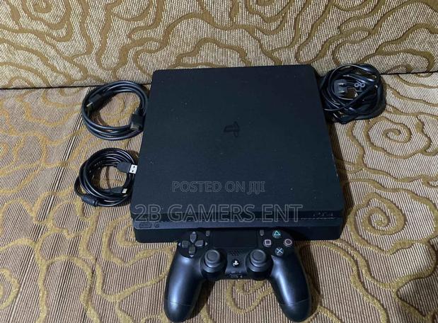 Slim and Cables (Ps4)+ 1 Pad - thumbnail 2