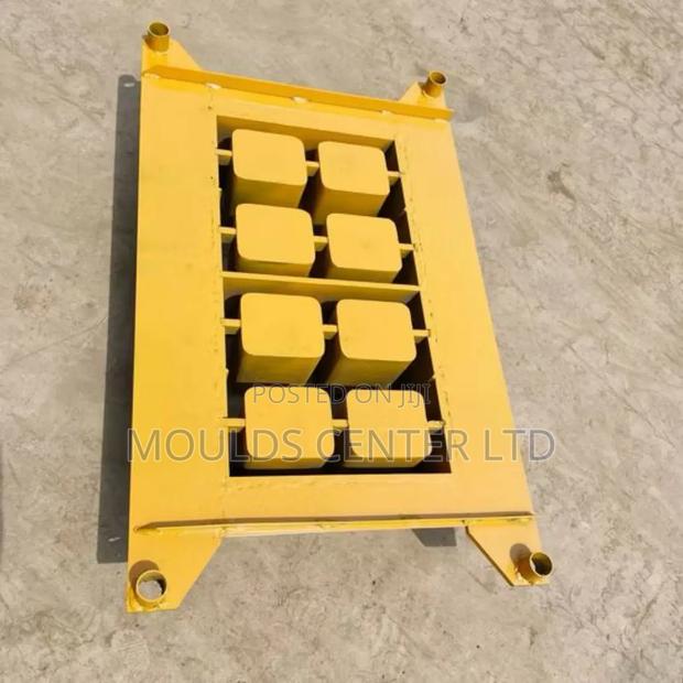 Block Machine Moulds - thumbnail 3