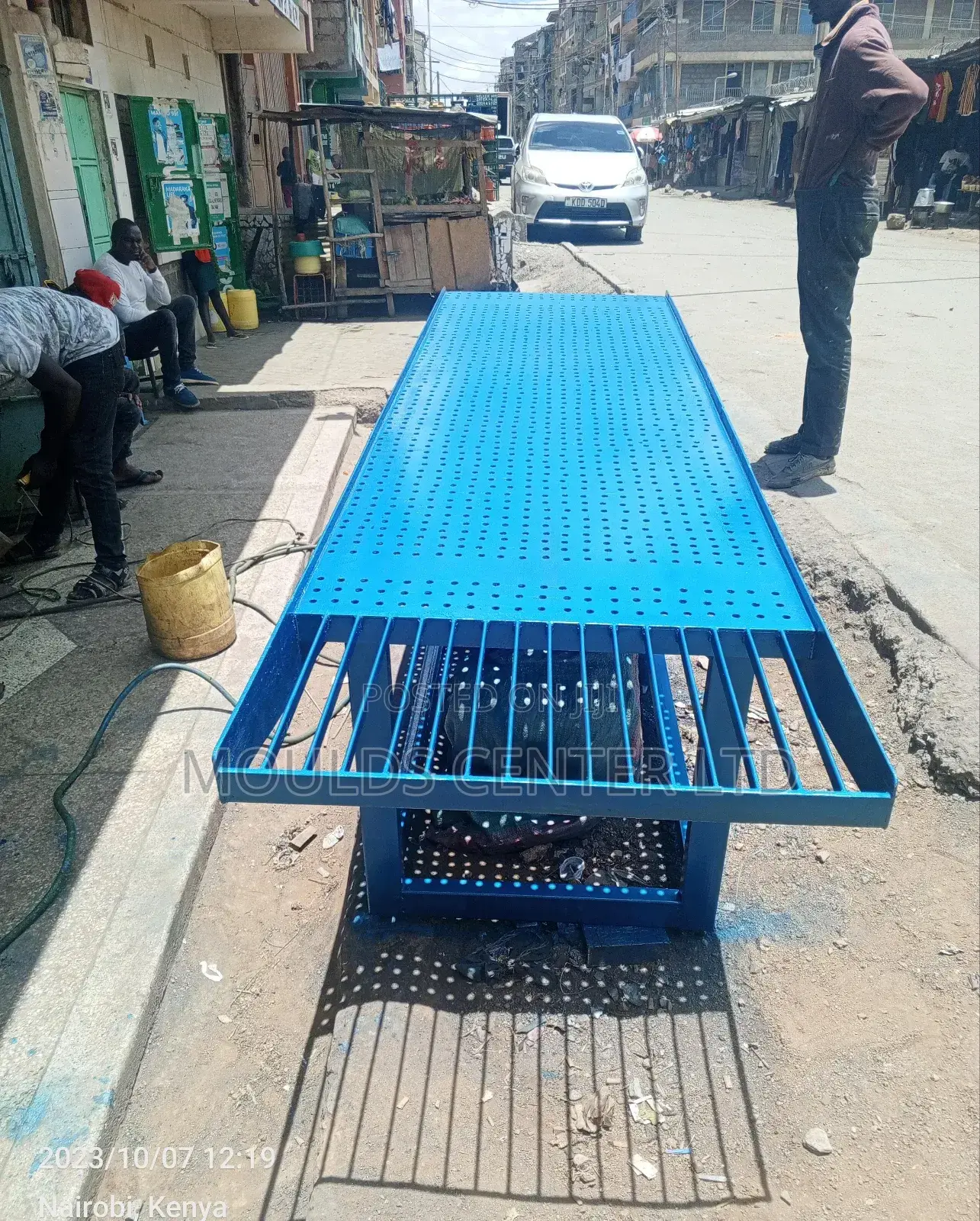 Cabro Vibrating Table