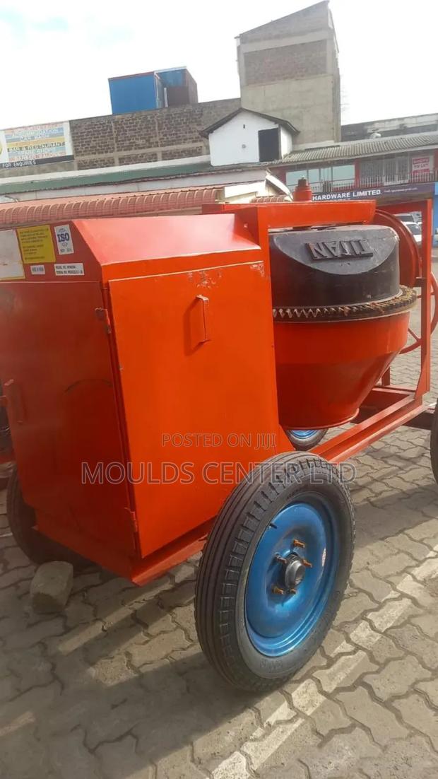 Titan Concrete Mixer - thumbnail 2
